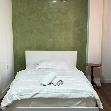 Comfort 2br With Lush Living Apartmán *